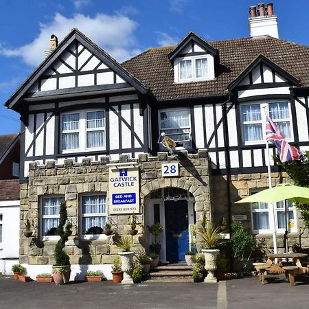 Gatwick Castle B&B Horley Eksteriør billede